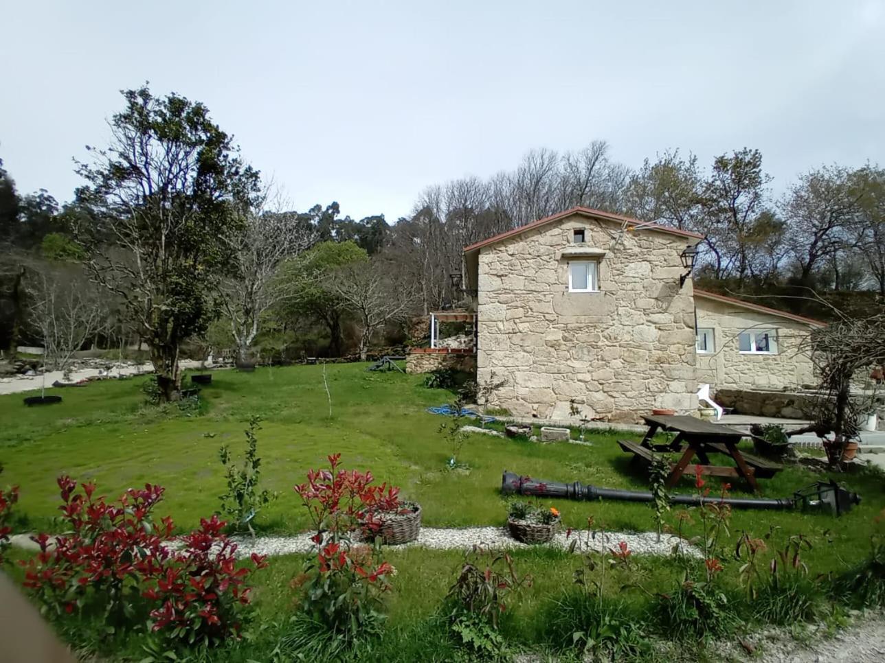 Casita A Estrenar En Finca Con Rio Proxima A Tui, Gondomar Y Portugal. Exterior foto