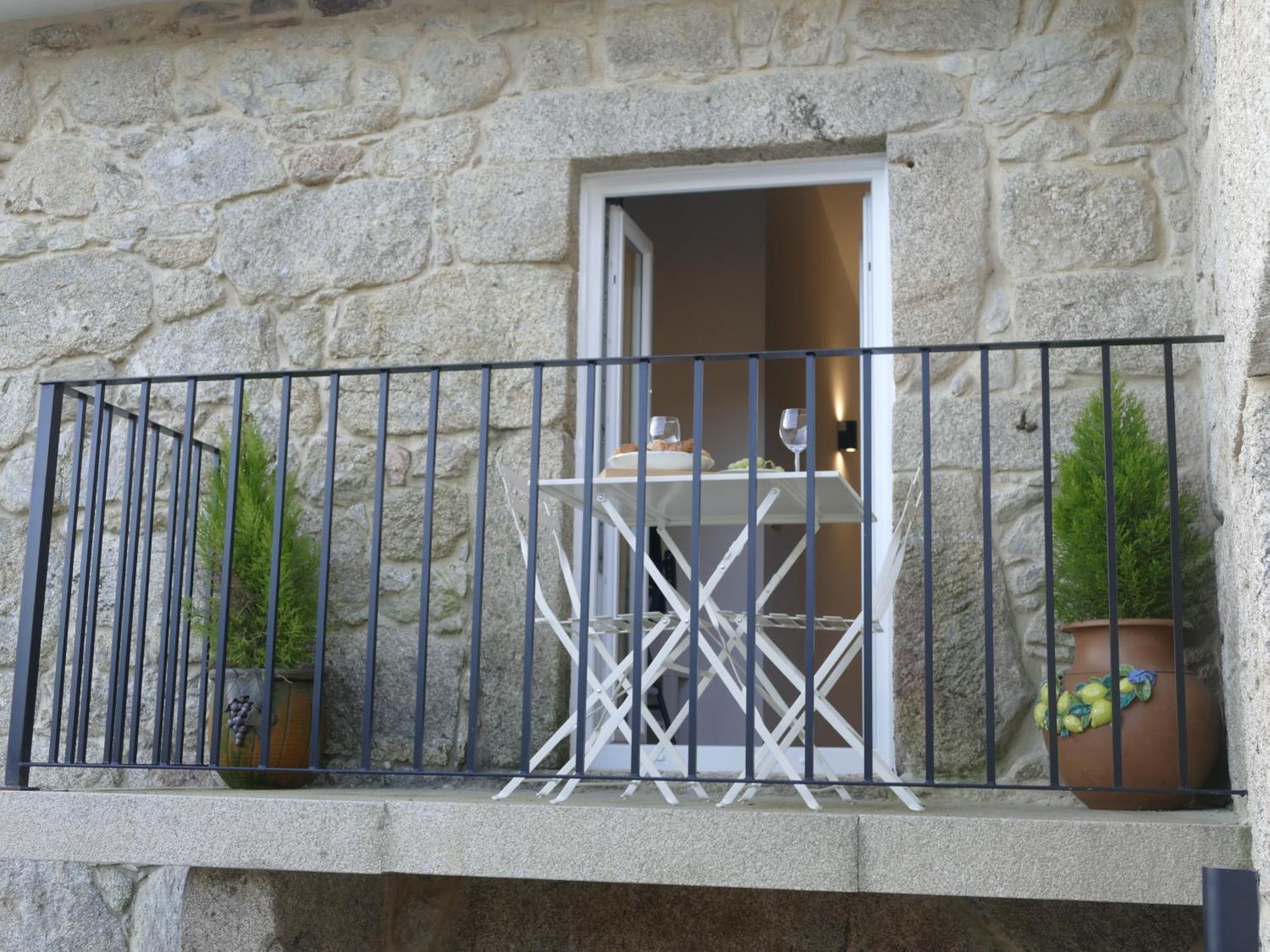 Casita A Estrenar En Finca Con Rio Proxima A Tui, Gondomar Y Portugal. Exterior foto